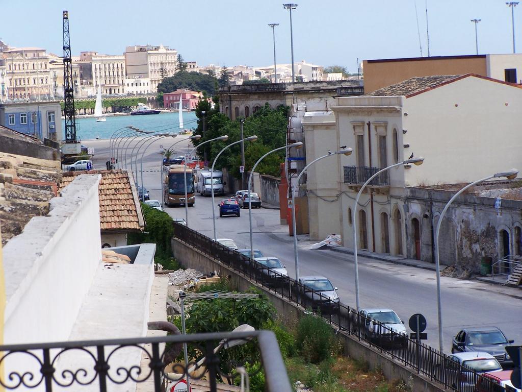 B&B Mare Di S. Lucia Syracuse Ruang foto